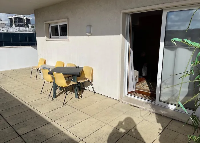 Miguel Torga Diamond Penthouse